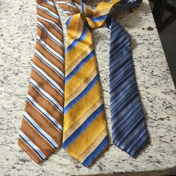 Stripped tie bundle - Picture 7 of 7